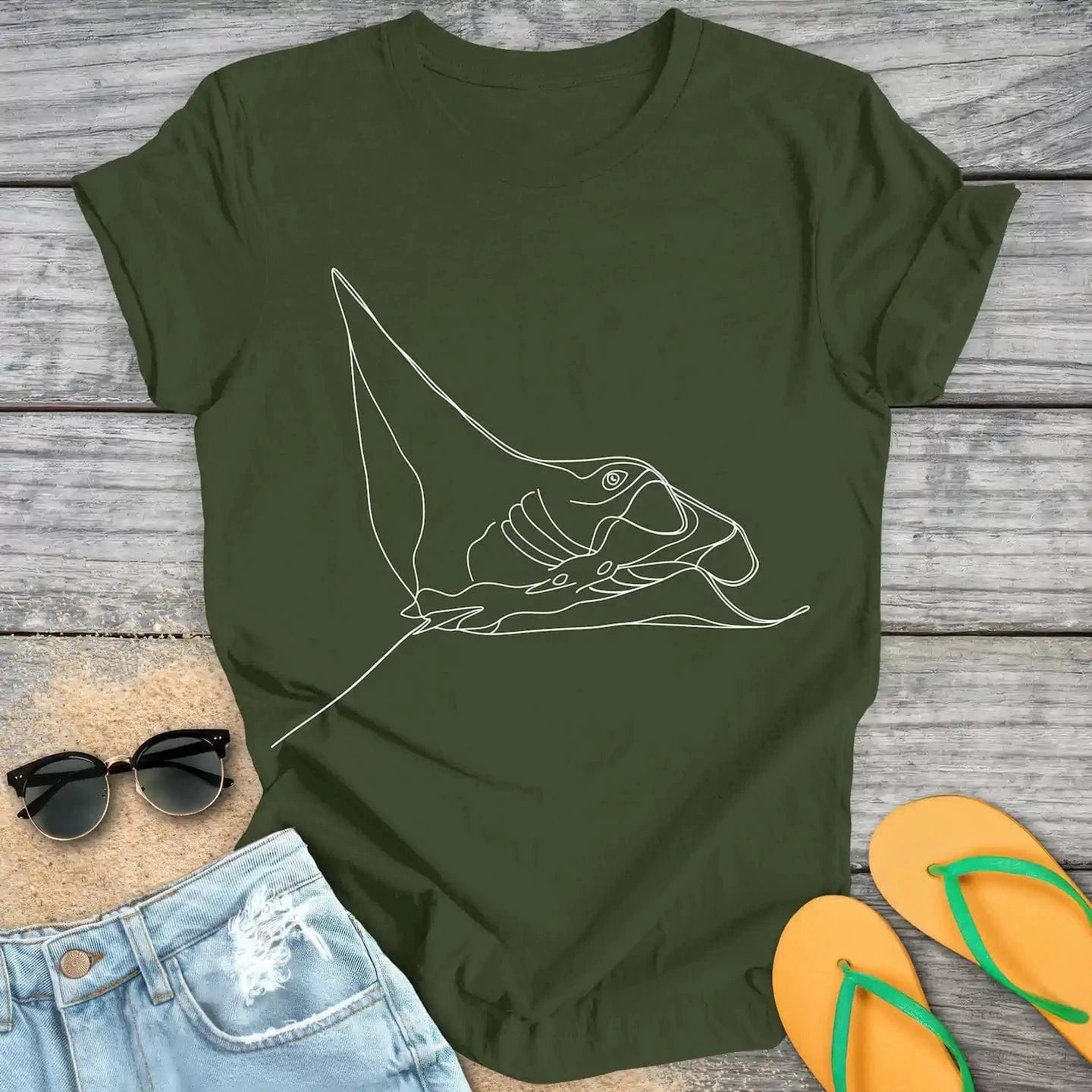Manta Ray line drawing