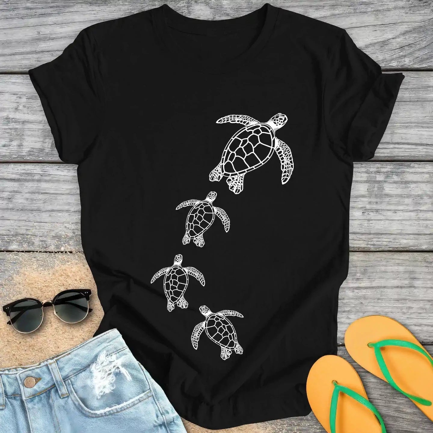 Swimming Sea Turtles