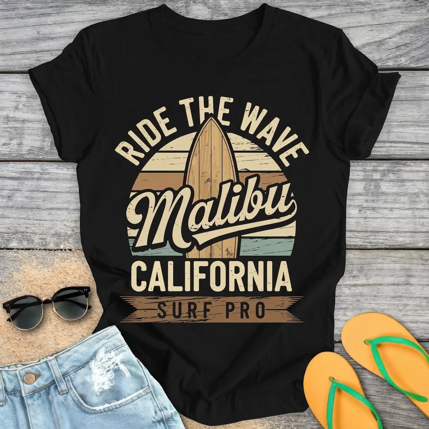 Malibu Ride The Wave Surfer
