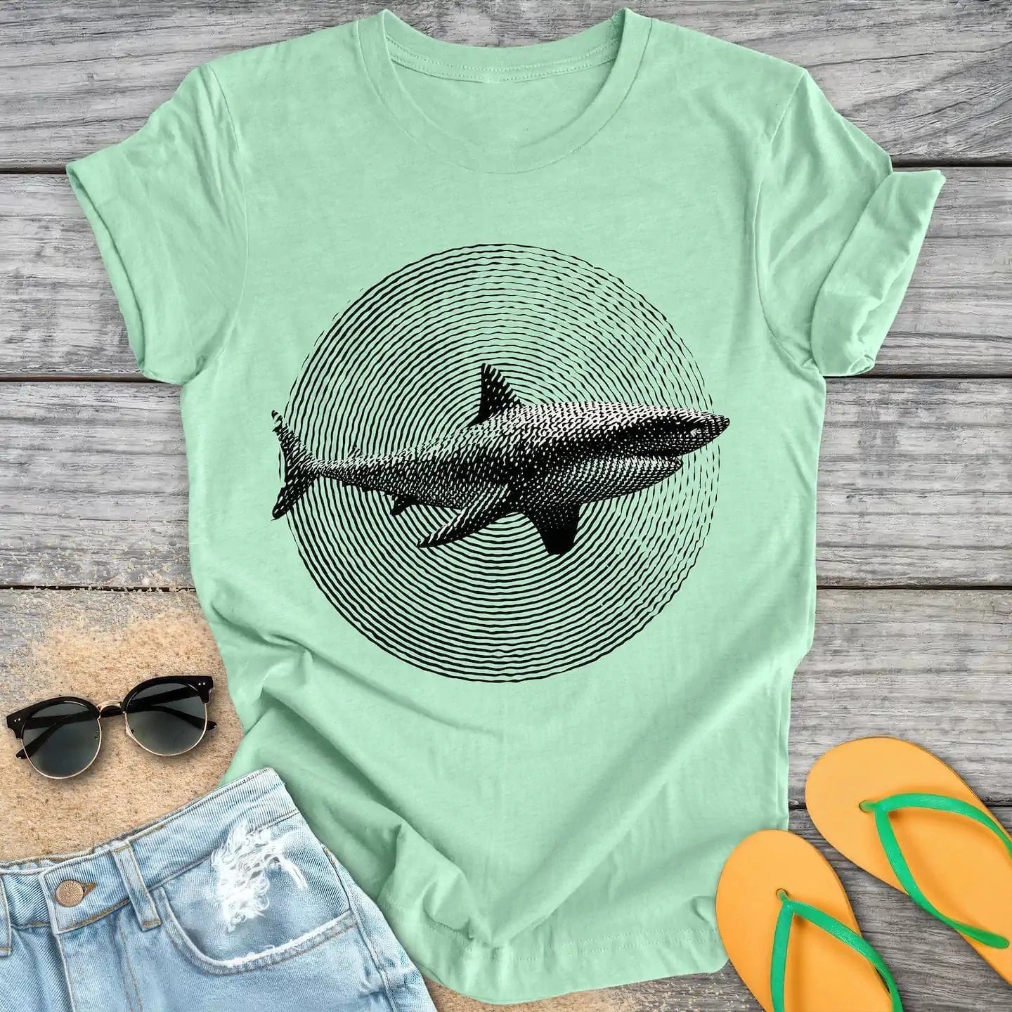 Concentric Minimal Shark