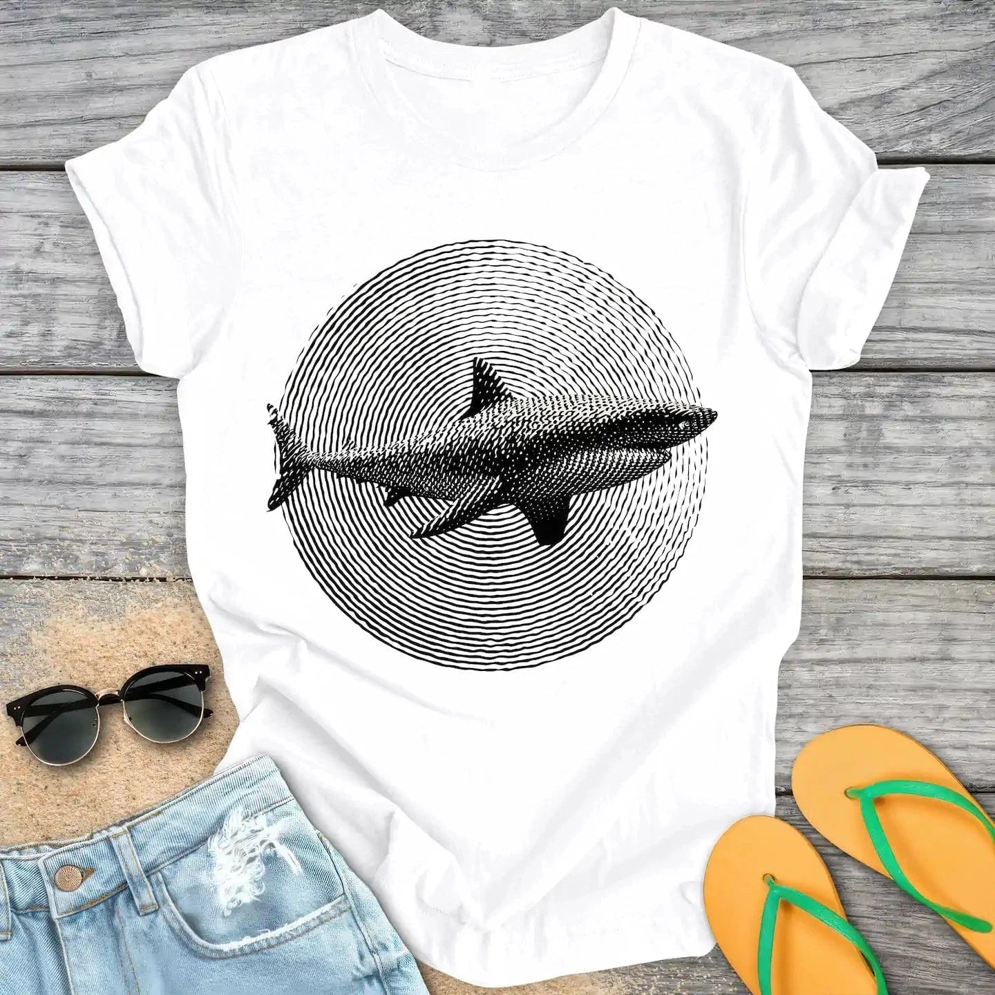 Concentric Minimal Shark