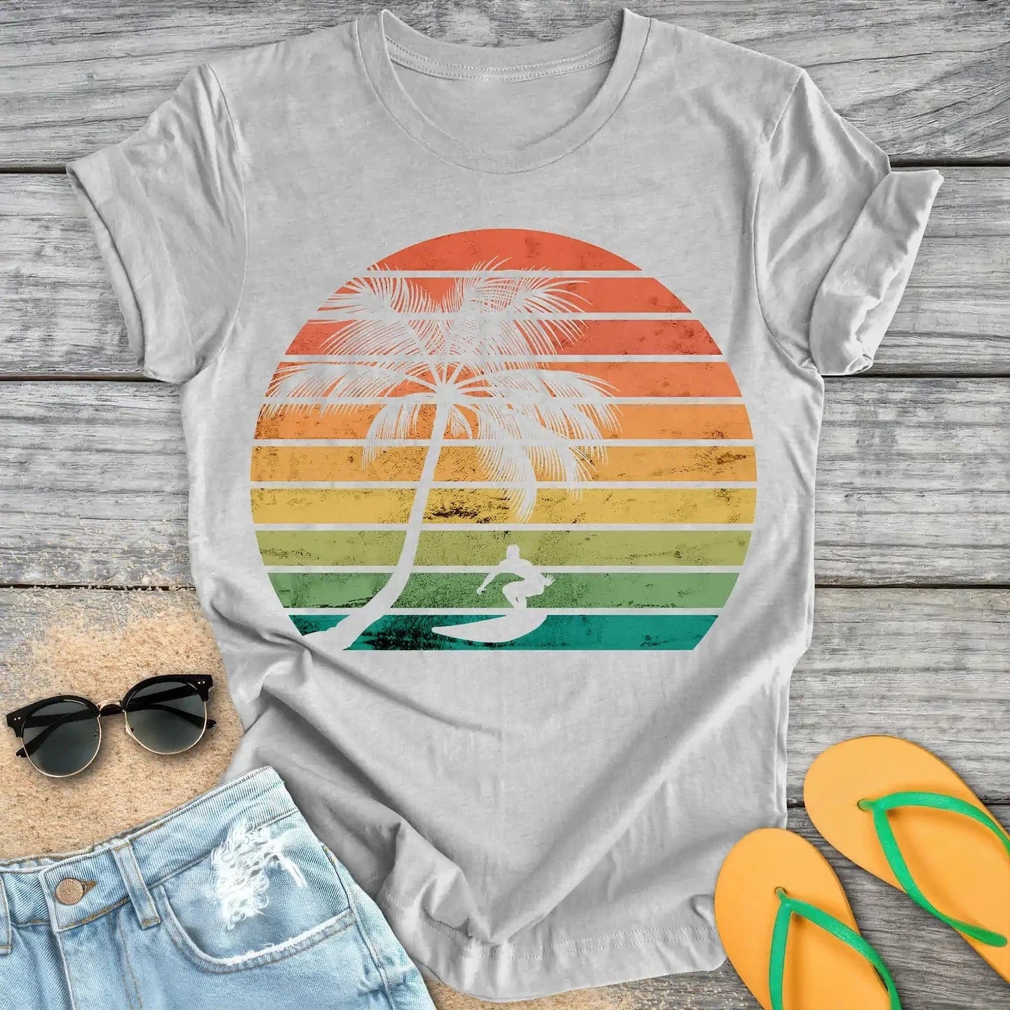 Retro Sunset Surfer