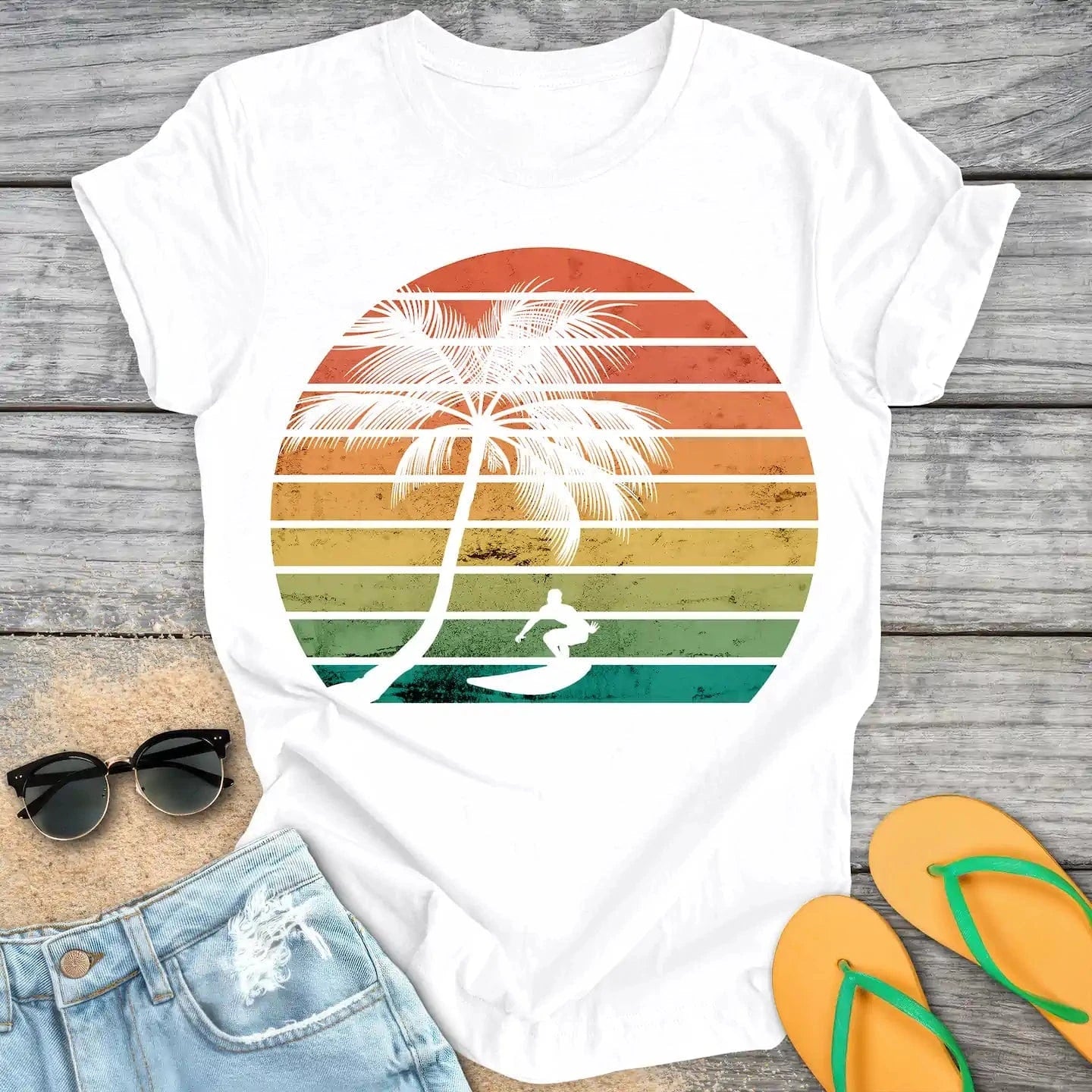Retro Sunset Surfer