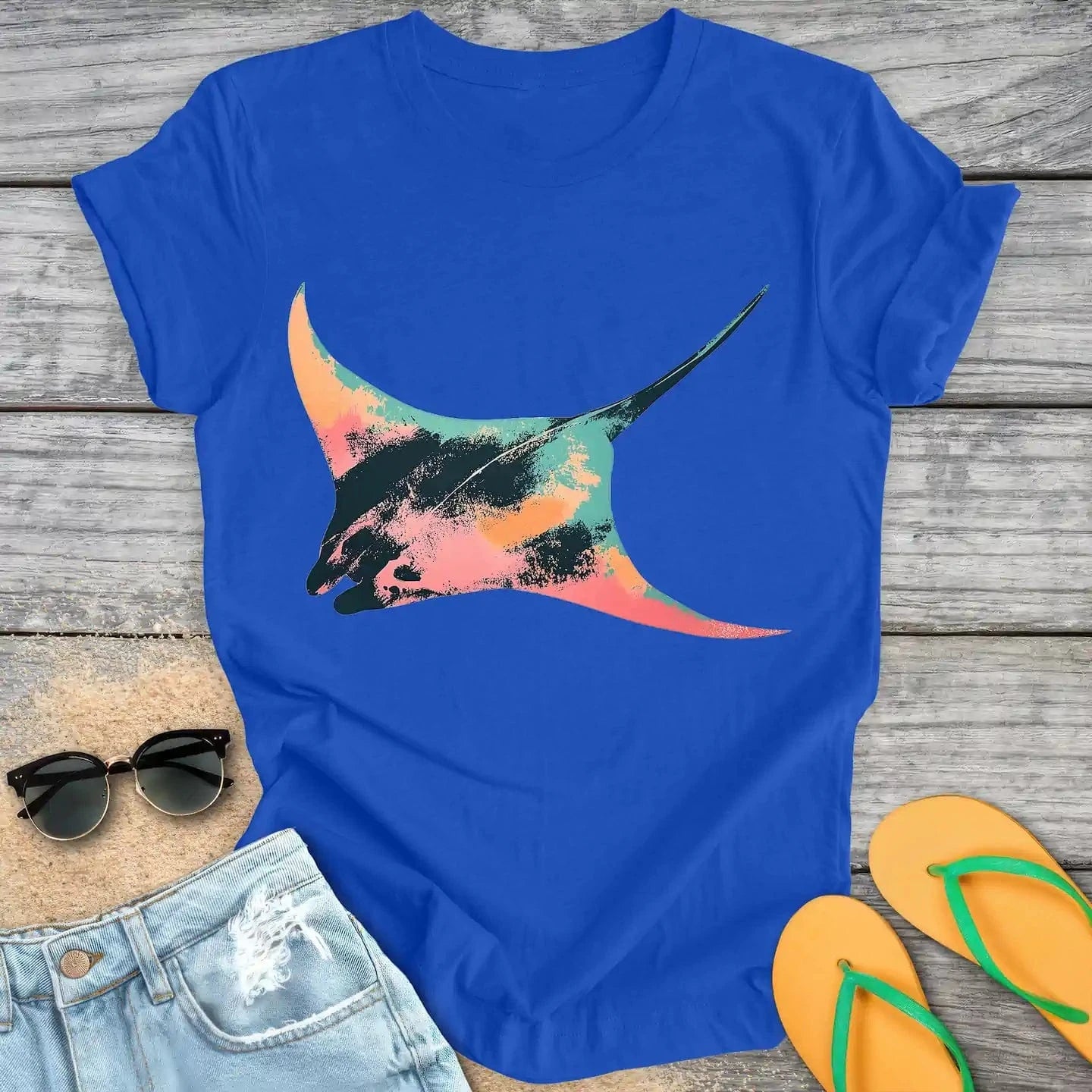 Soft Retro Manta Ray